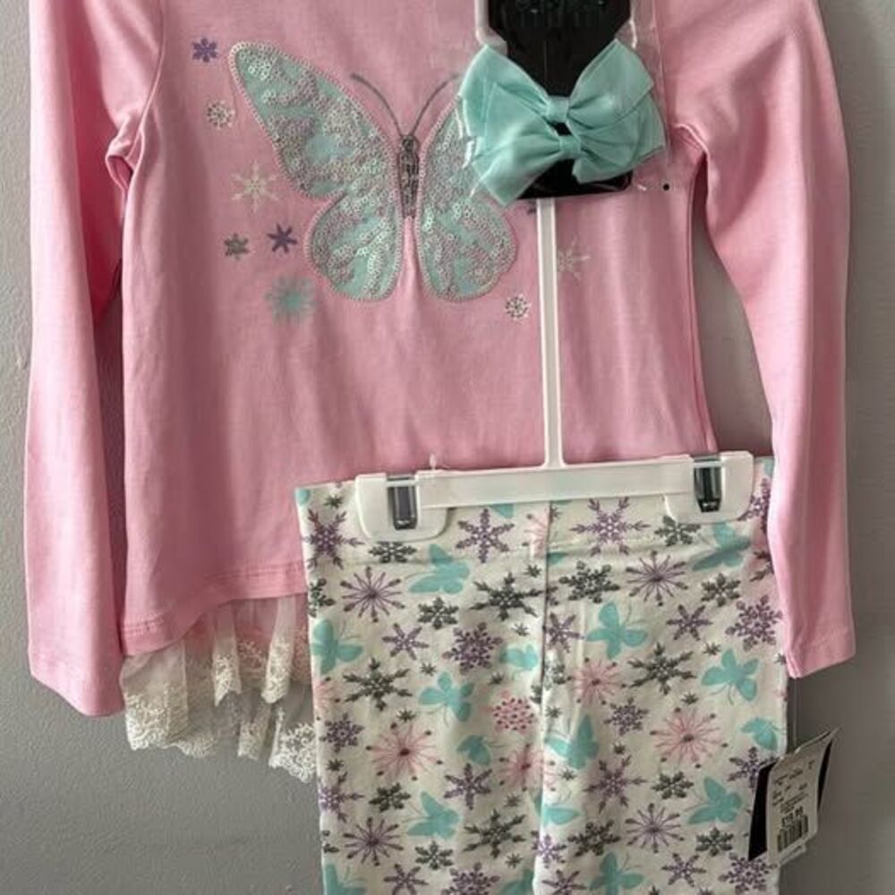 NEW WITH TAGS — 
 Cynthia Rowley 3-Piece Outfit Set